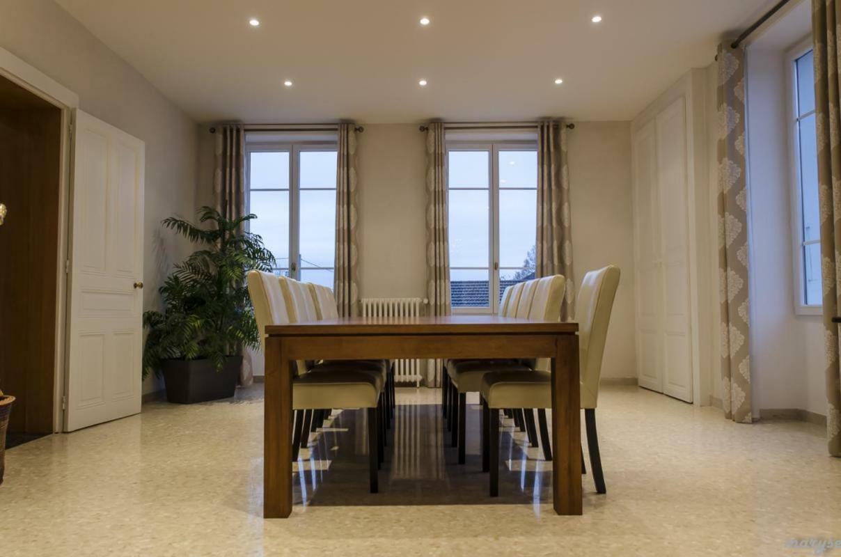Villa La Maternite Villieu Екстер'єр фото